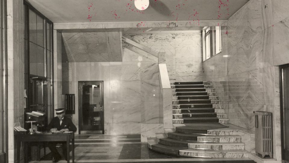 1934 - Entrance Hall